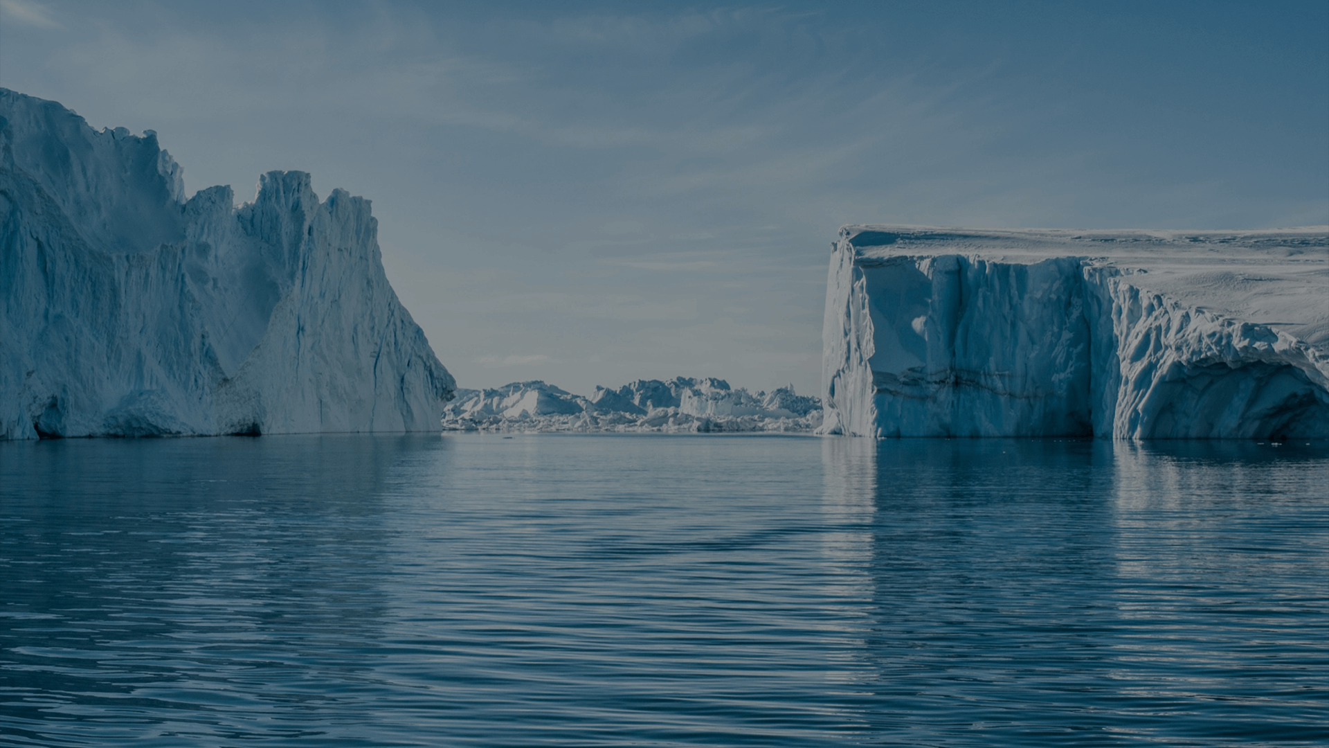 Eisberge im Meer